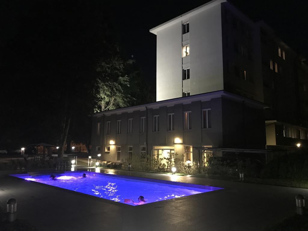 Bis Hotel Varese Exteriér fotografie